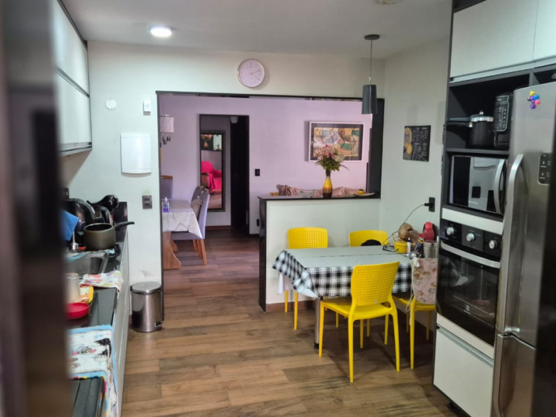 imóvel com 172m² - Varzea - Teresópolis