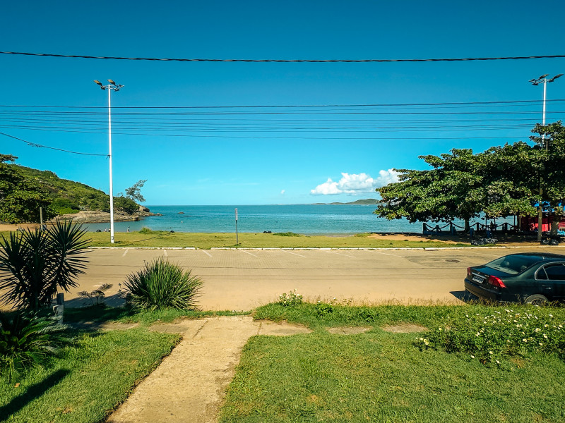 imóvel com 1800m² - Setiba - Guarapari