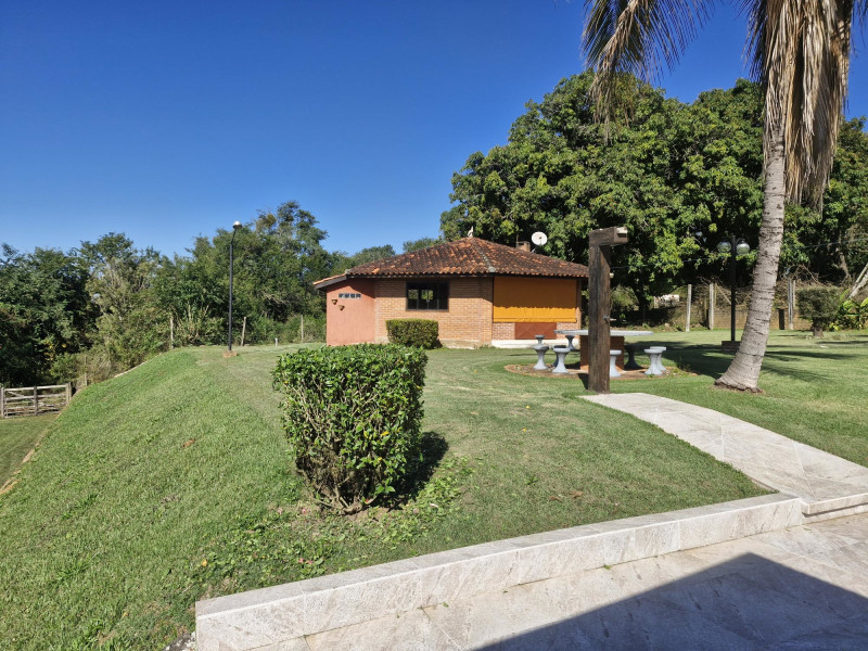 imóvel com 20000m² - Centro - Tatui