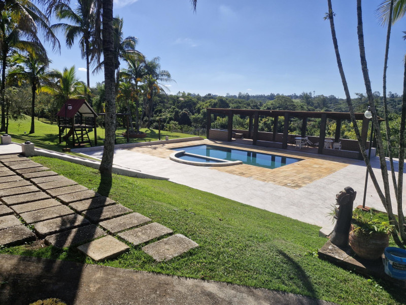 imóvel com 20000m² - Centro - Tatui