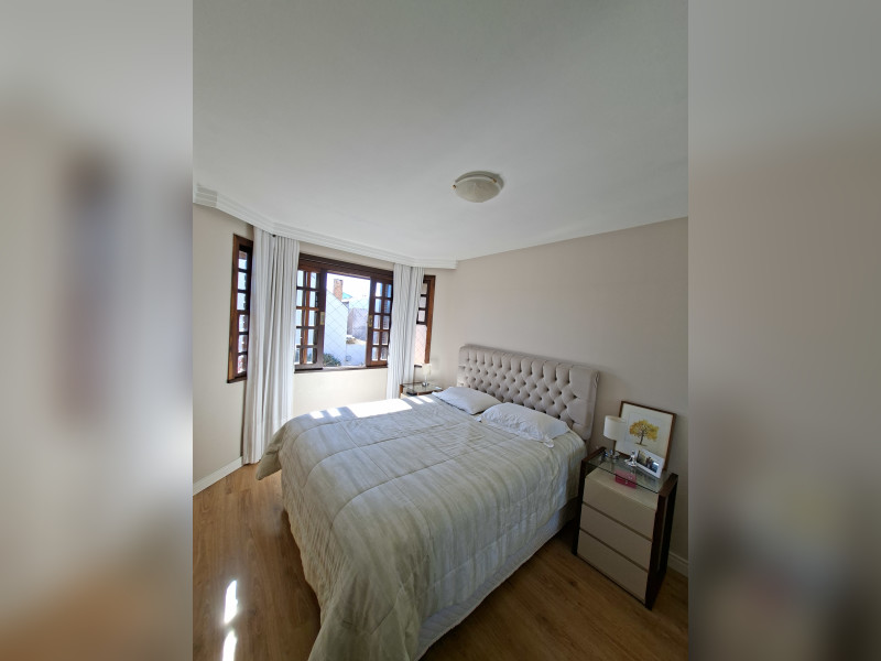 imóvel com 125m² - Uberaba - Curitiba