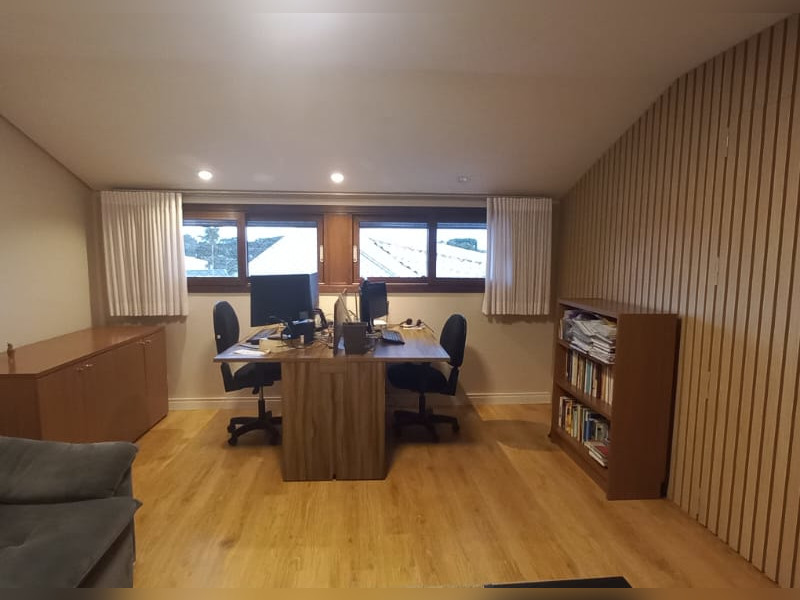 imóvel com 125m² - Uberaba - Curitiba