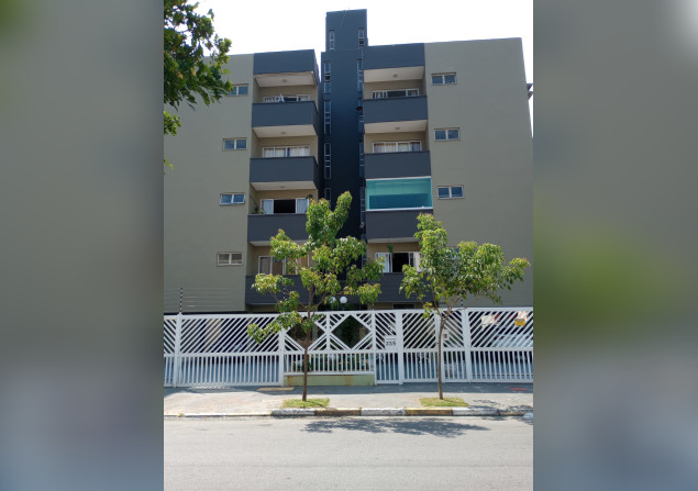 imóvel com 80m²