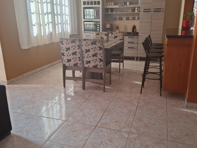 imóvel com 196m² - Parque Imperial - Jacareí