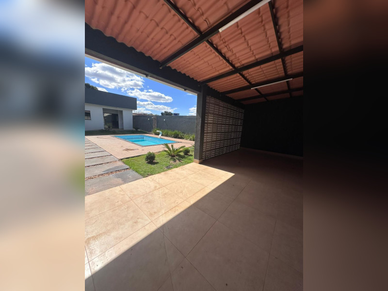 imóvel com 200m² - Parque da Barragem Setor 09 - Aguas Lindas de Goias