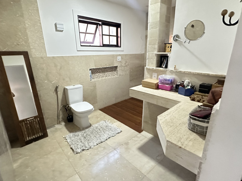 imóvel com 300m² - Jardim Imperial - Itaboraí