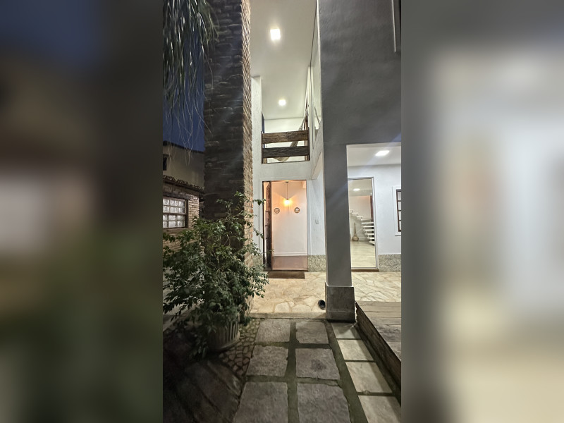 imóvel com 300m² - Jardim Imperial - Itaboraí