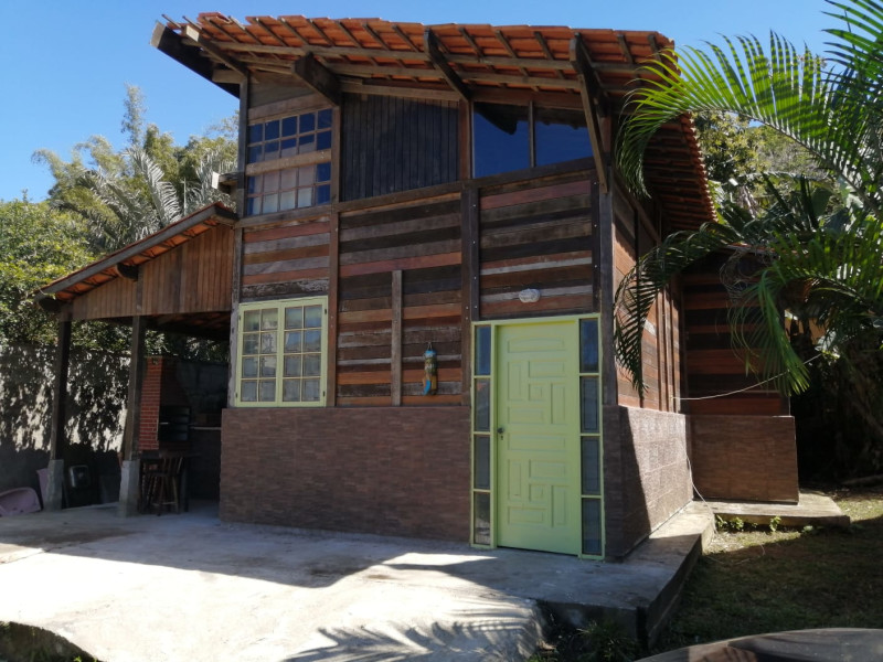 imóvel com 140m² - Praia das Toninhas - Ubatuba