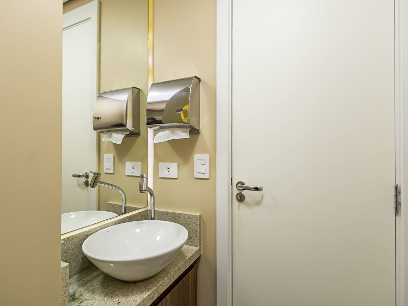 imóvel com 28m² - Centro - Curitiba