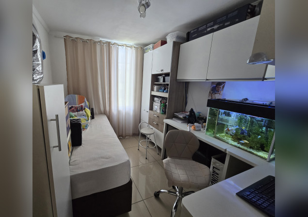 imóvel com 491m²