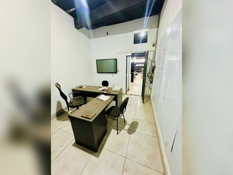 imóvel com 460m² - Capitão Eduardo - Belo Horizonte