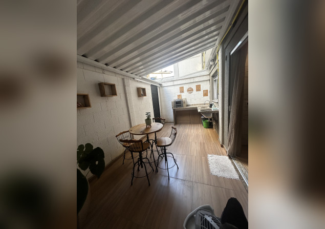 imóvel com 61m²