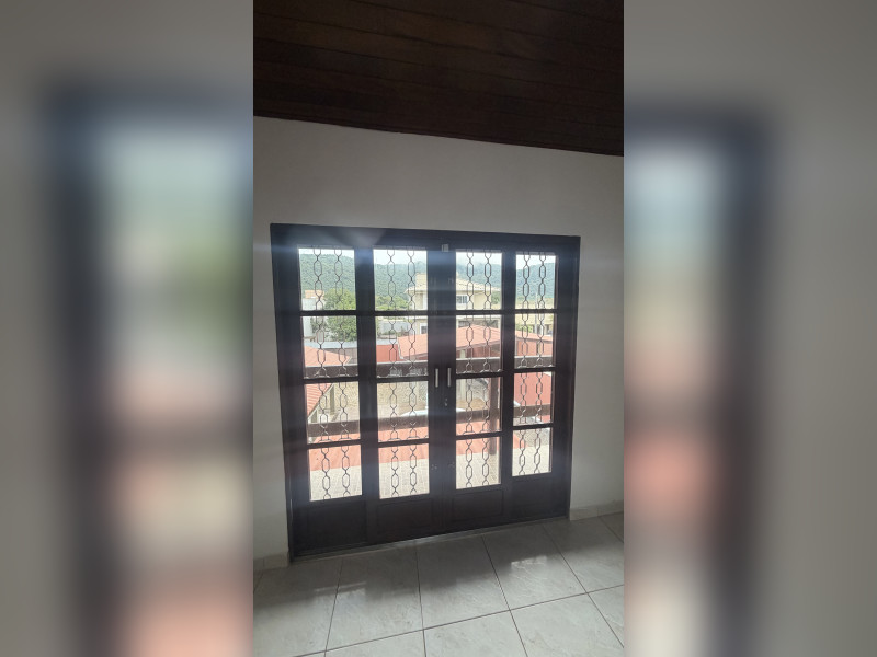 imóvel com 200m² - São João do Rio Vermelho - Florianópolis