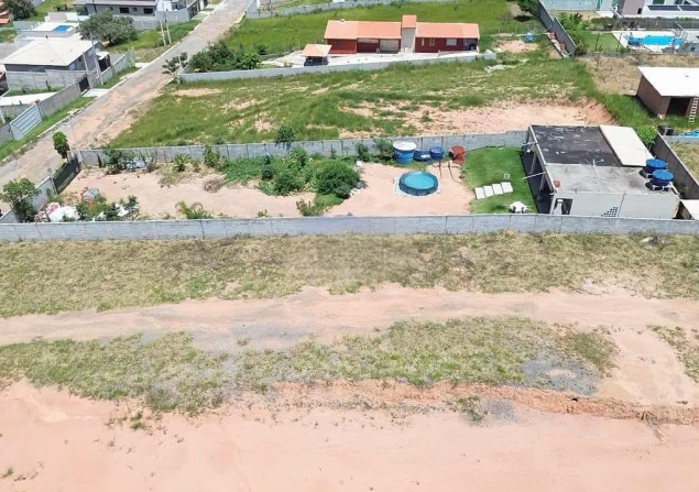 imóvel com 1020m²