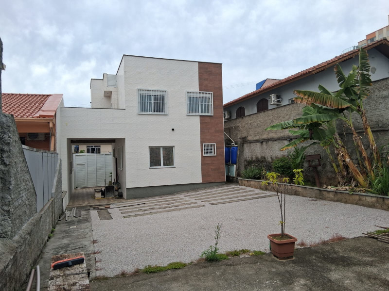 imóvel com 300m² - Jardim Atlântico - Florianópolis