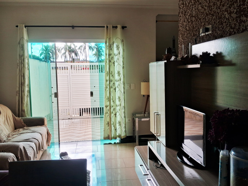 imóvel com 75m² - Jardim Veneza - Peruíbe