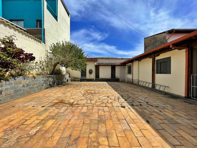imóvel com 360m² - Jardim Leblon - Belo Horizonte