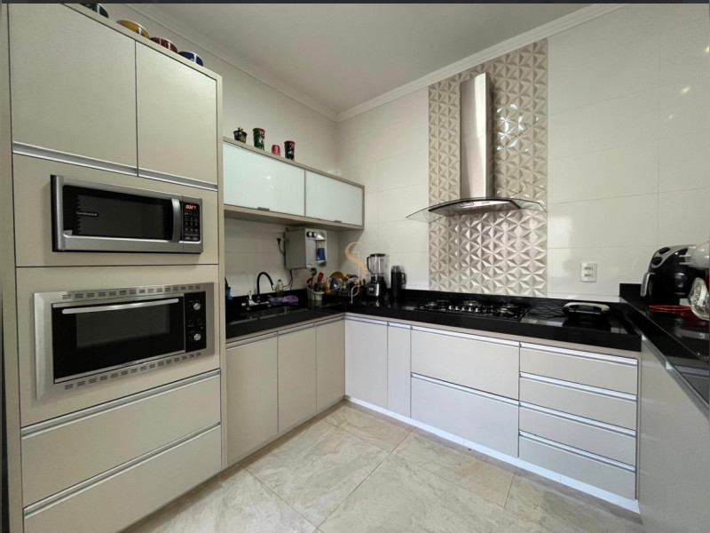 imóvel com 158m² - Centro - Franca