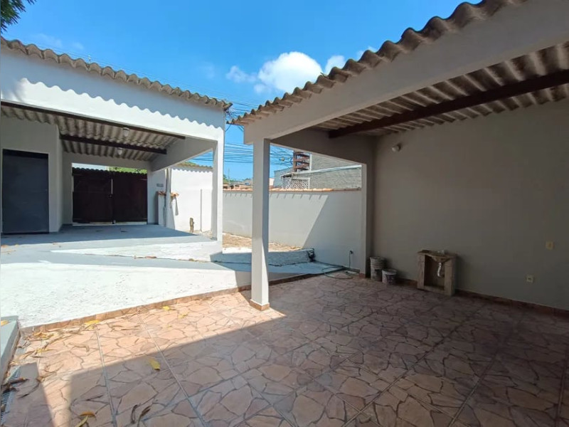 imóvel com 250m² - Guaratiba - Rio de Janeiro
