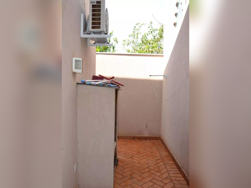 imóvel com 128m² - Centro - Jardinopolis