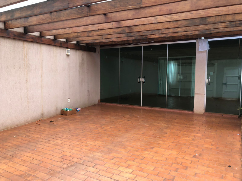 imóvel com 128m² - Centro - Jardinopolis