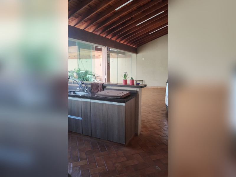 imóvel com 128m² - Centro - Jardinopolis
