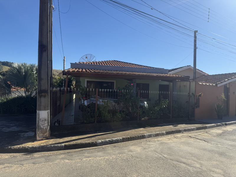 imóvel com 203m² - Centro - Tuiuti