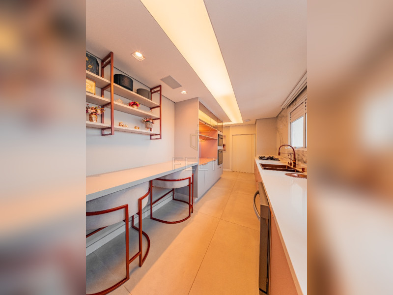 imóvel com 332m² - Cambuci - São Paulo