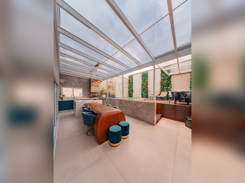 imóvel com 332m² - Cambuci - São Paulo