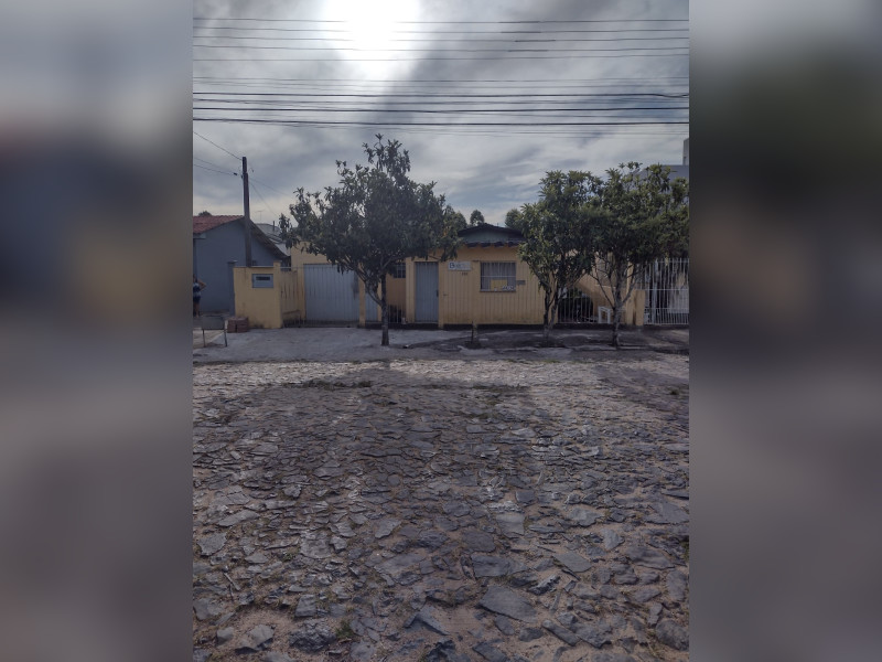 imóvel com 500m² - Juliana G Padilha - Camaquã