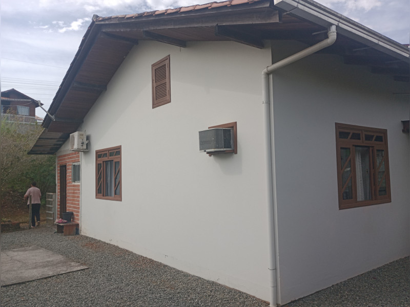imóvel com 150m² - Centro - Massaranduba