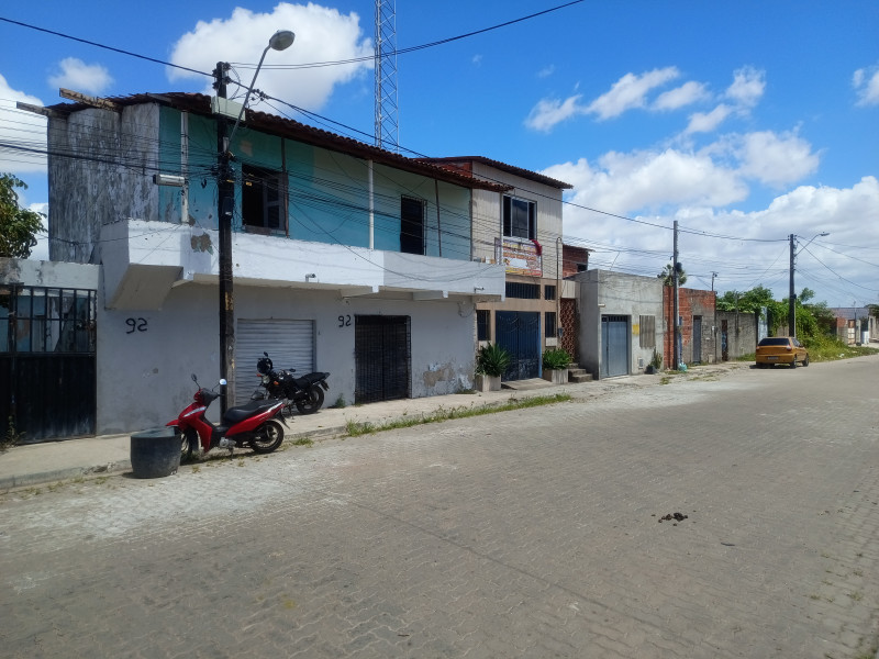 imóvel com 300m² - Barroso - Fortaleza
