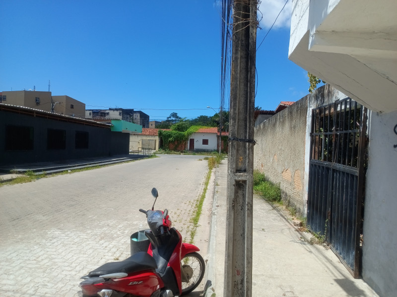 imóvel com 300m² - Barroso - Fortaleza