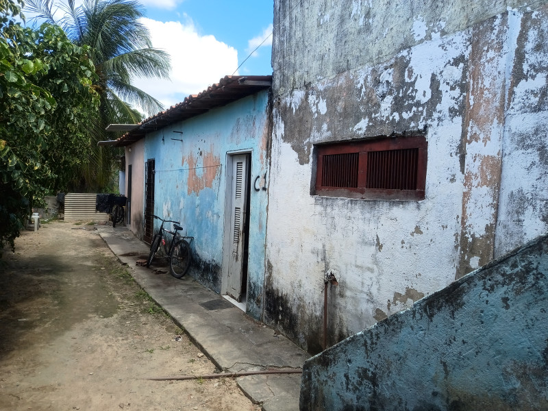 imóvel com 300m² - Barroso - Fortaleza