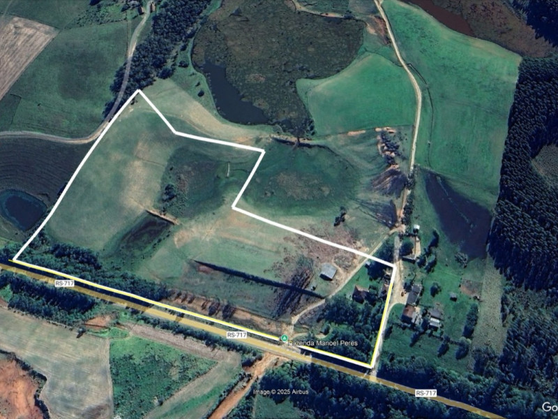 imóvel com 9000m² - Centro - Tapes