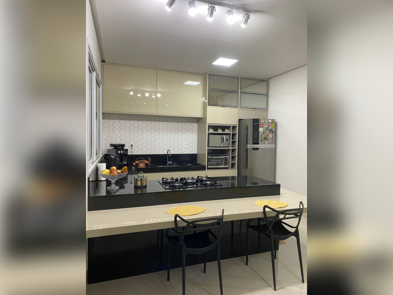 imóvel com 220m² - Alto dos Caiçaras - Patos de Minas
