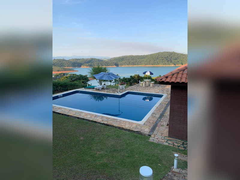 imóvel com 2560m² - Centro - Igaratá