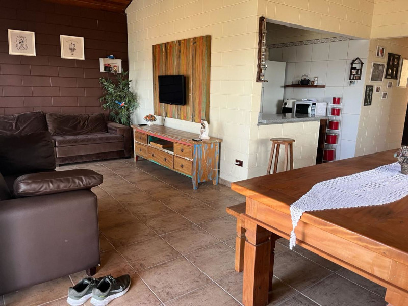 imóvel com 2560m² - Centro - Igaratá