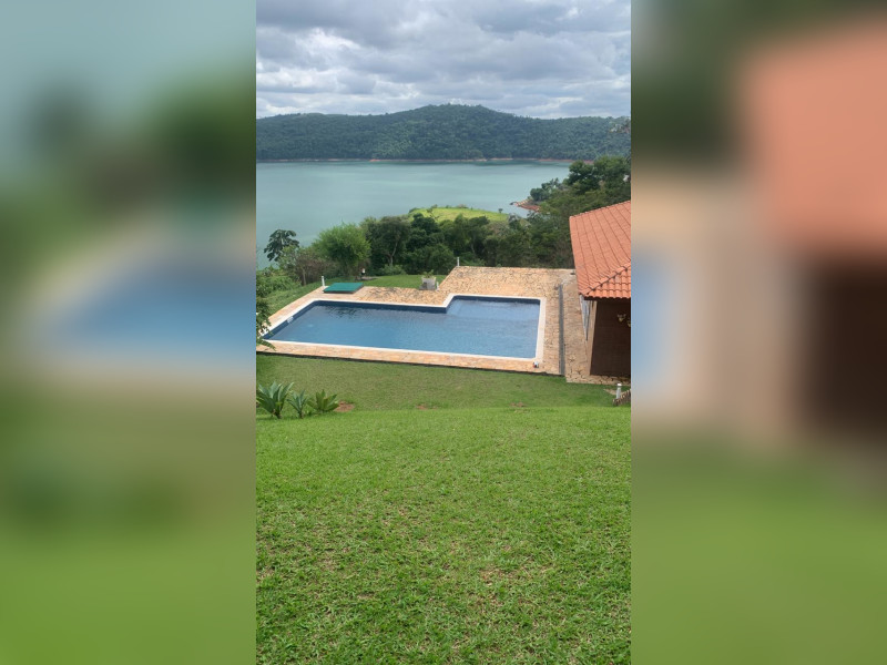 imóvel com 2560m² - Centro - Igaratá