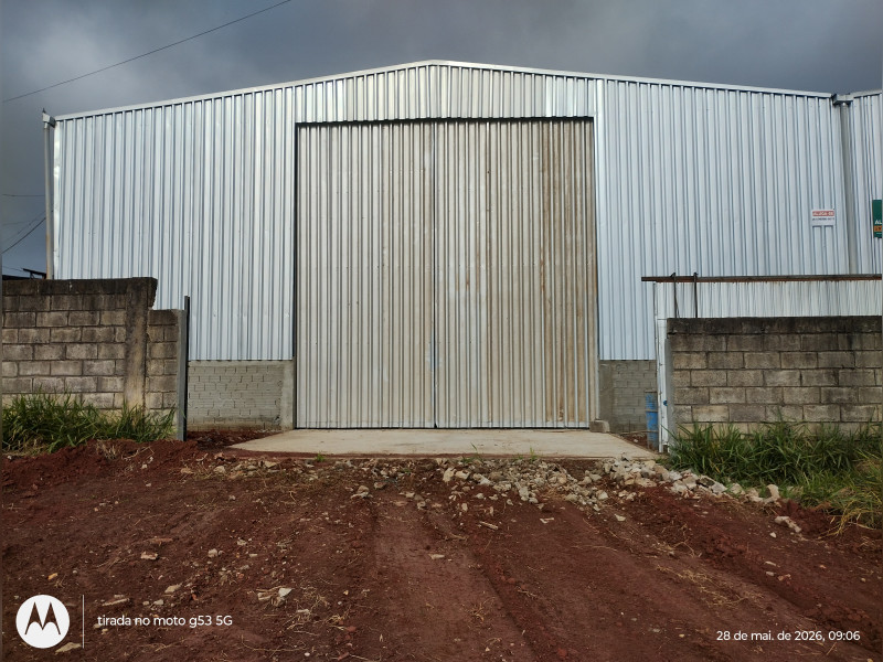 imóvel com 750m² - Cara-Cara - Ponta Grossa