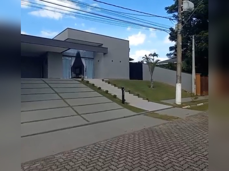 imóvel com 205m² - Jardim Shangri-La - Atibaia