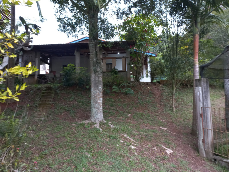 imóvel com 1400m² - Pavão (Canguera) - São Roque