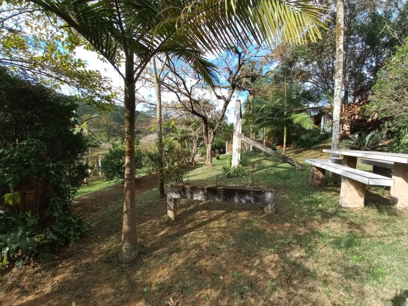 imóvel com 1400m² - Pavão (Canguera) - São Roque