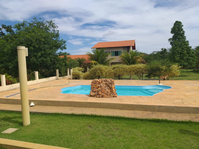 imóvel com 7500m² - Área Rural de Montes Claros - Montes Claros
