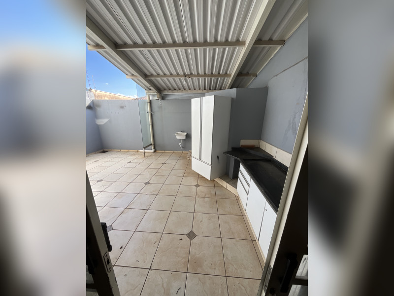 imóvel com 180m² - Conjunto Habitacional Inocente Vila Nova Júnior - Maringá