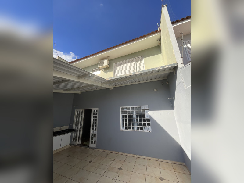 imóvel com 180m² - Conjunto Habitacional Inocente Vila Nova Júnior - Maringá