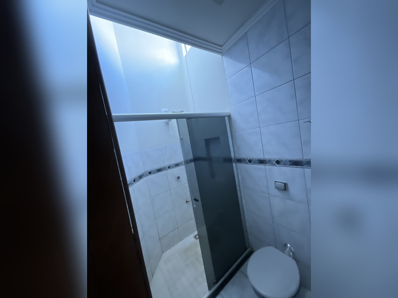 imóvel com 180m² - Conjunto Habitacional Inocente Vila Nova Júnior - Maringá