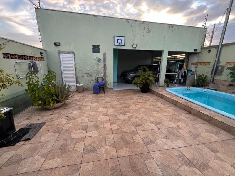 imóvel com 180m² - Jardim Maria Tereza - Rondonópolis