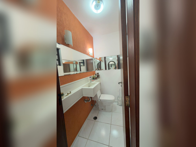 imóvel com 380m² - Adalgisa - Osasco