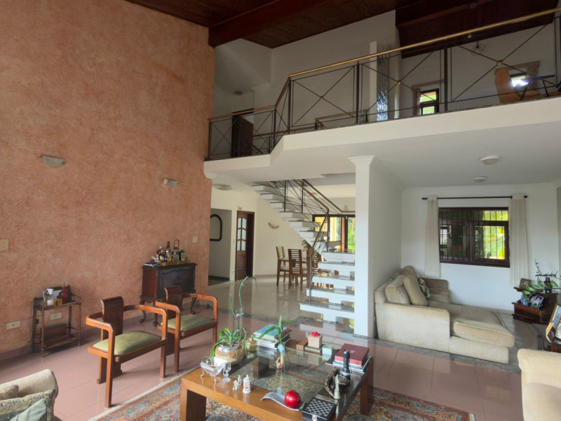 imóvel com 380m² - Adalgisa - Osasco